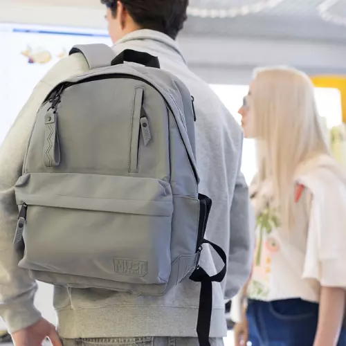 Εφηβικό backpack must team monochrome γκρι